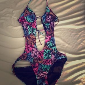 Victoria secret bathing suit. Size M